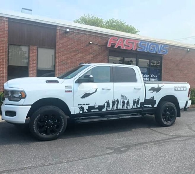 Commercial Vehicle Graphics Photo
